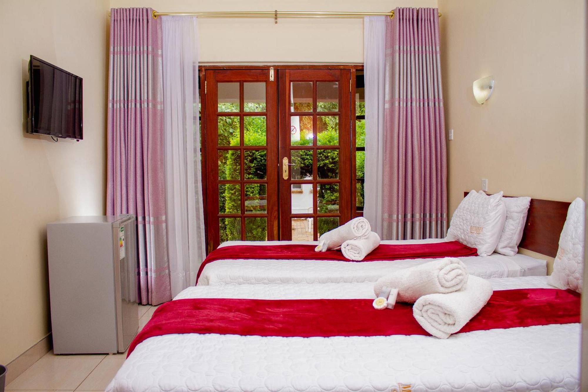 Matilinda Lodge Bulawayo Ngoại thất bức ảnh